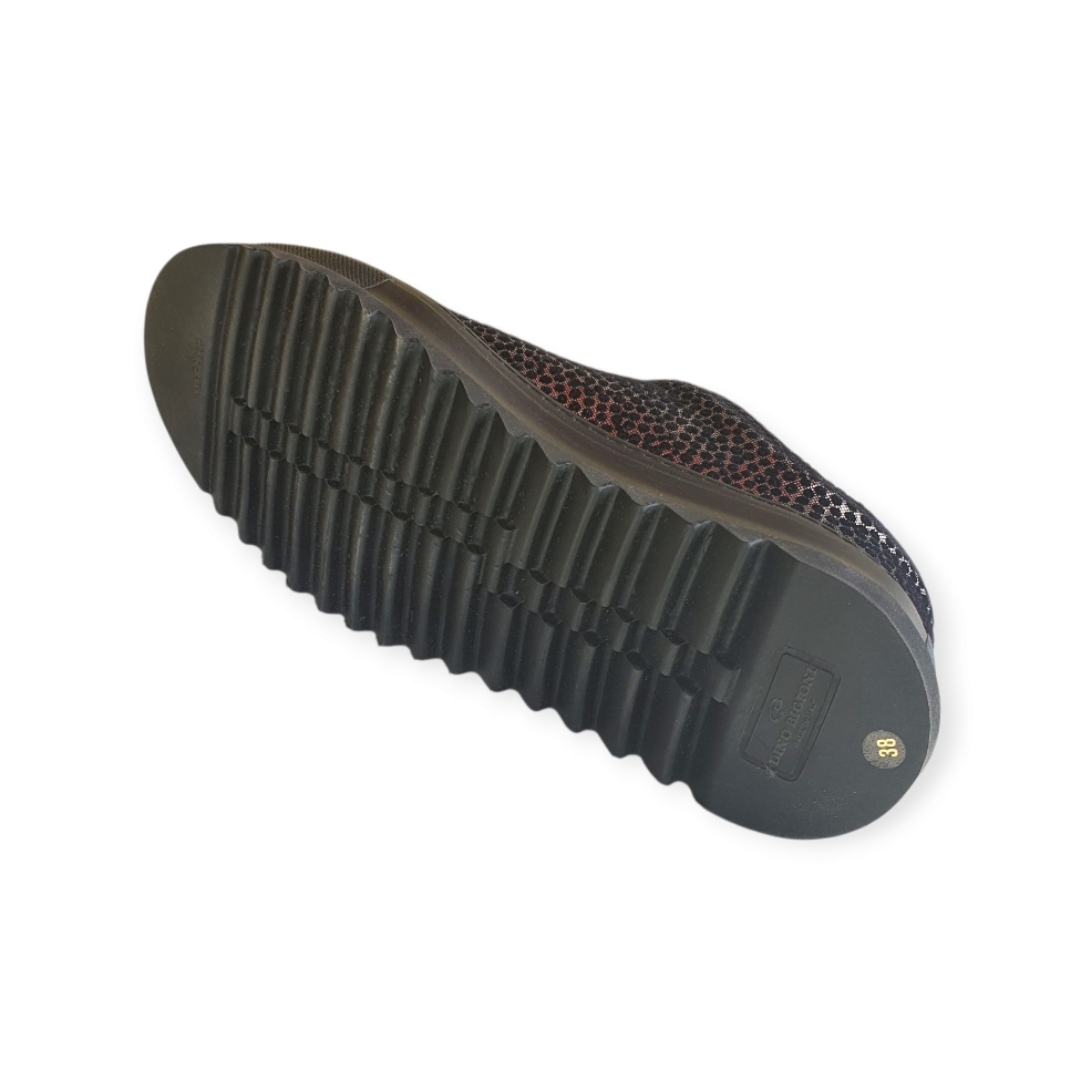 16659 Crostata lab 83 hilary nero